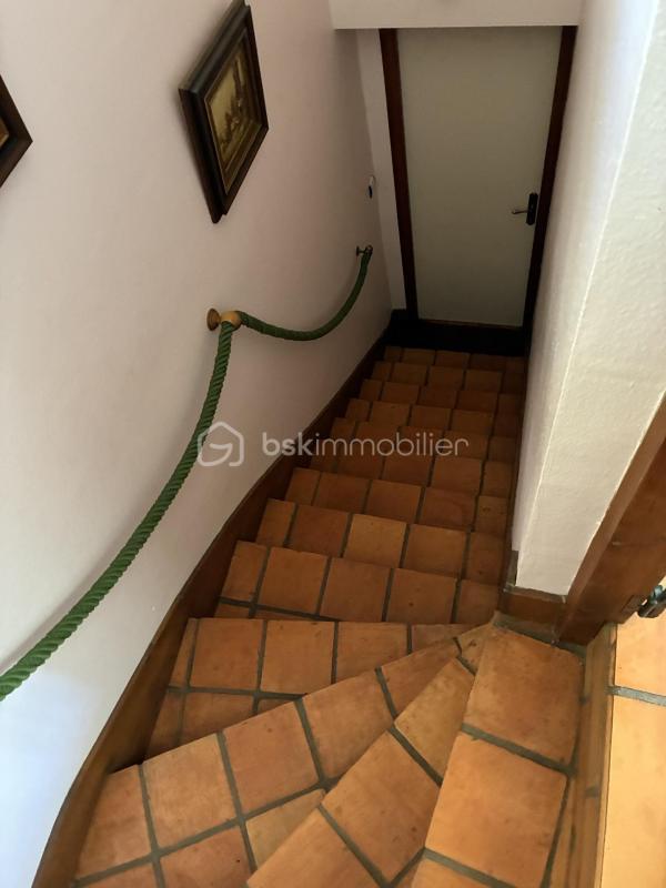 Maison traditionnelle - 145 m² - 8 pièces