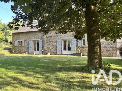 Maison - 144 m² - 7 pièces