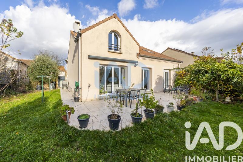 Maison - 165 m² - 7 pièces