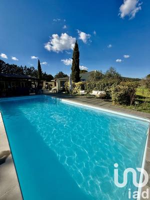 Maison - 136 m² - 4 pièces