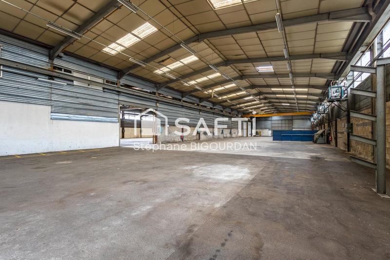 Local commercial - 3 178 m² - 10 pièces