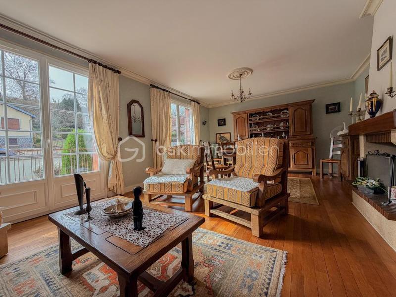 Maison - 131 m² - 6 pièces