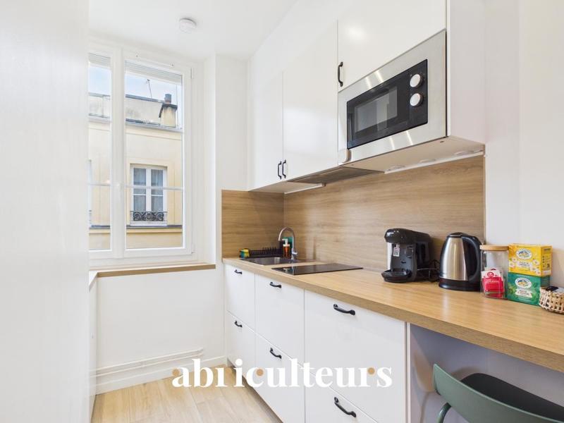 Appartement ancien - 18 m² - 1 pièce