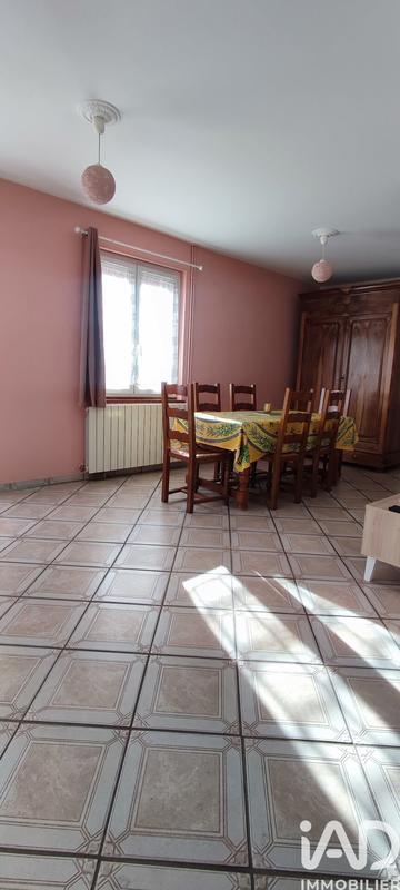 Maison - 98 m² - 5 pièces