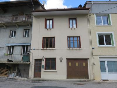 Maison - 148 m² - 5 pièces