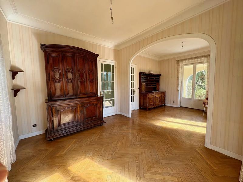 Villa - 160 m² - 6 pièces