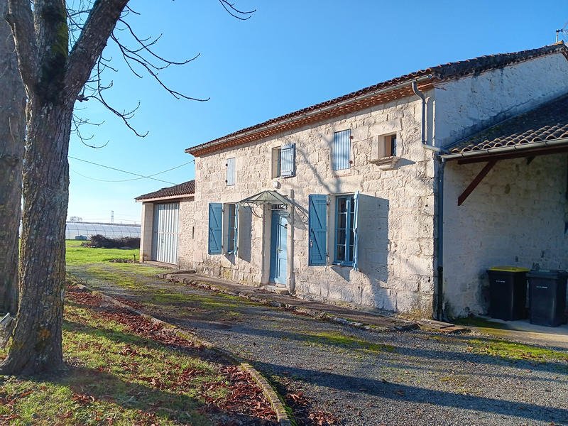 Maison - 178 m² - 7 pièces