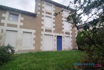 Maison - 226 m² - 8 pièces