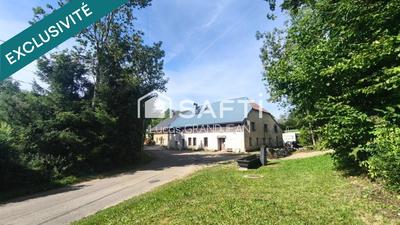 Maison - 329 m² - 8 pièces