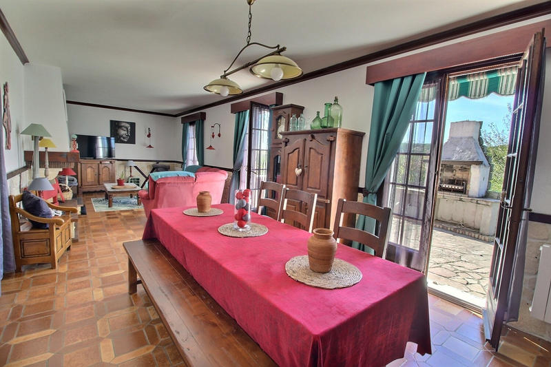 Maison - 115 m² - 5 pièces