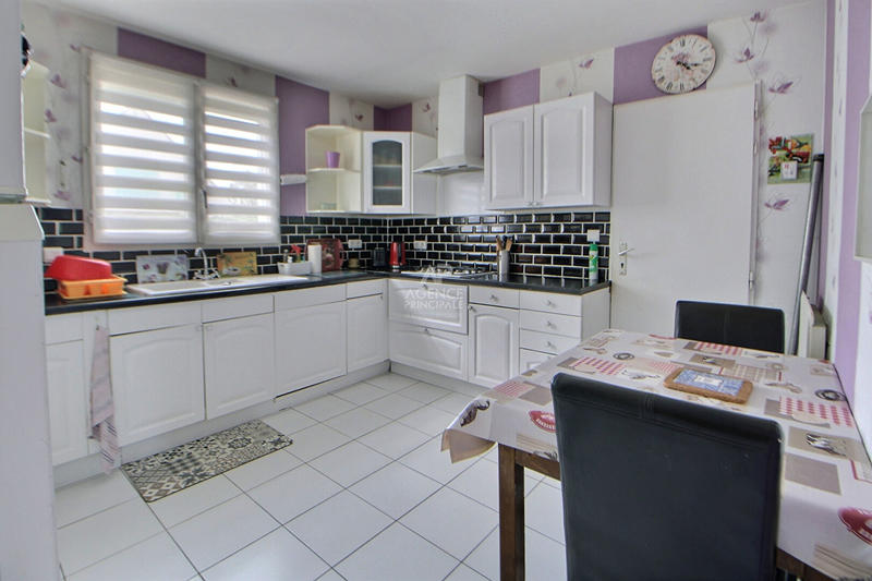 Maison - 165 m² - 7 pièces