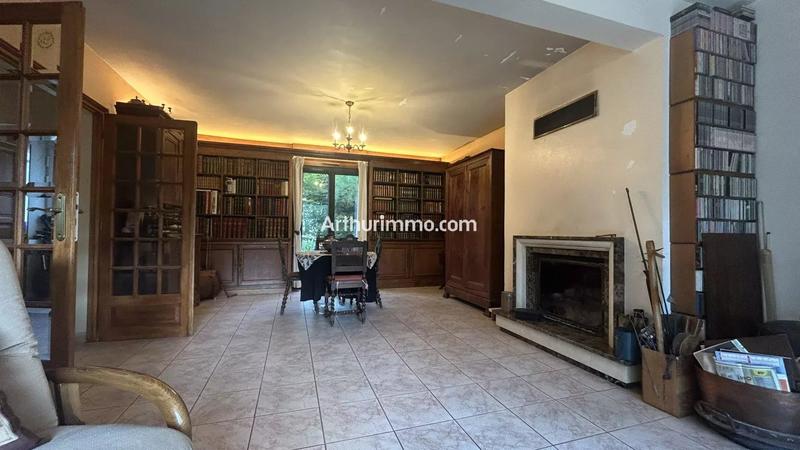 Maison - 140 m² - 6 pièces