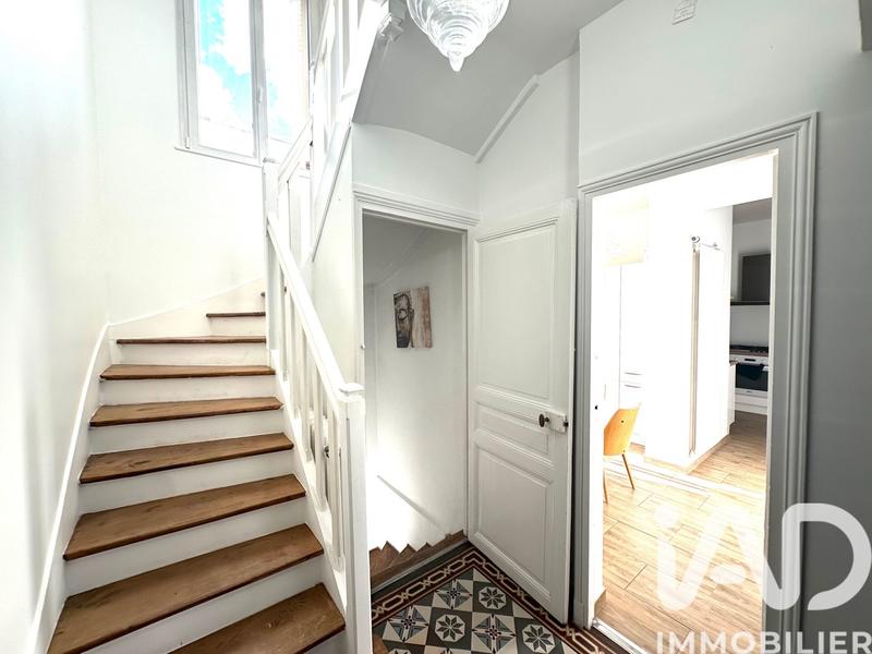 Maison - 180 m² - 7 pièces