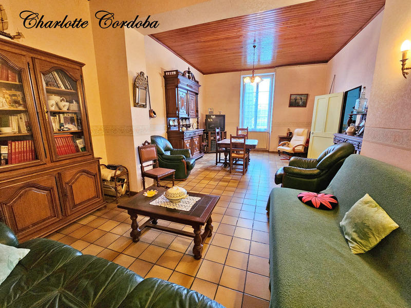 Maison - 157 m² - 6 pièces