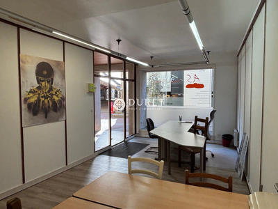 Local commercial - 62 m²