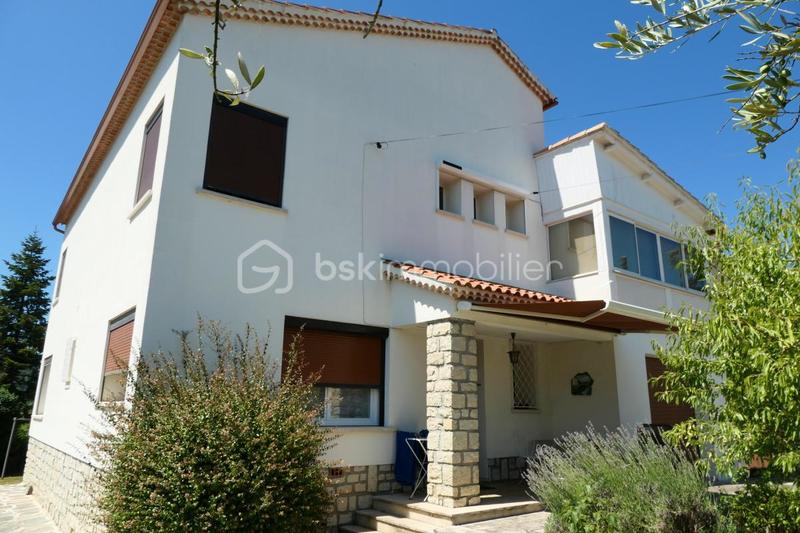 Maison de maîtres - 200 m² - 5 pièces