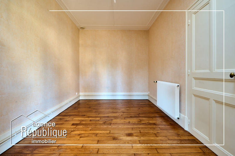 Maison - 154 m² - 7 pièces