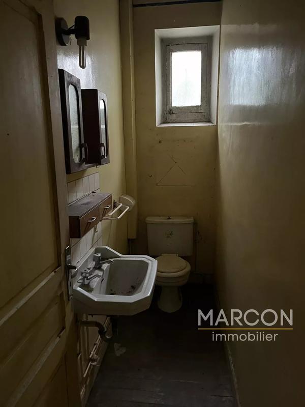 Maison de ville - 122 m² - 5 pièces