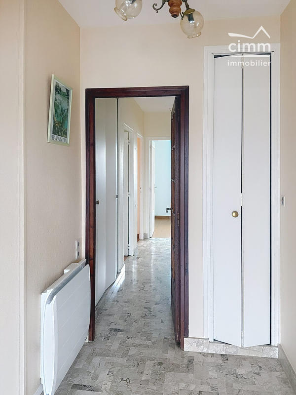 Maison - 147 m² - 6 pièces