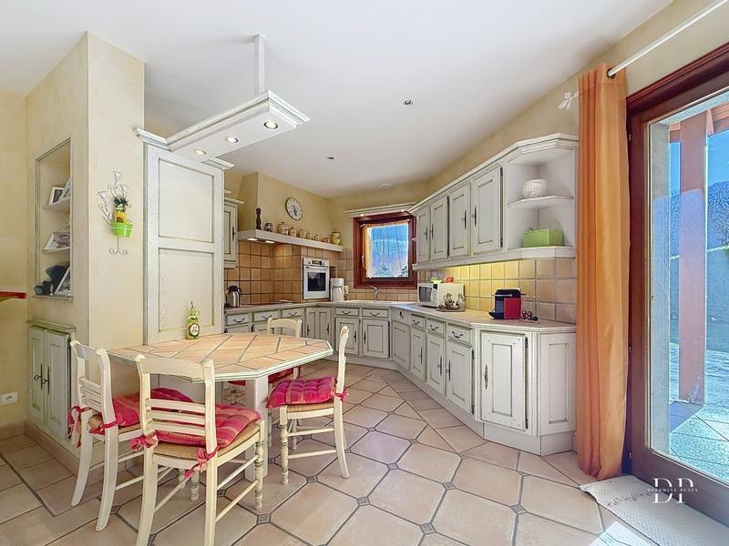 Maison - 170 m² - 4 pièces