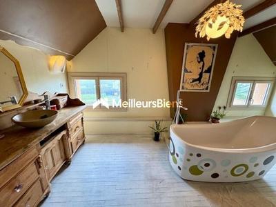 Maison - 122 m² - 5 pièces