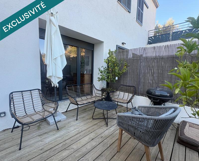 Maison - 95 m² - 5 pièces