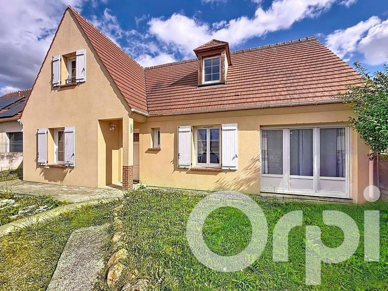 Maison - 135 m² - 5 pièces