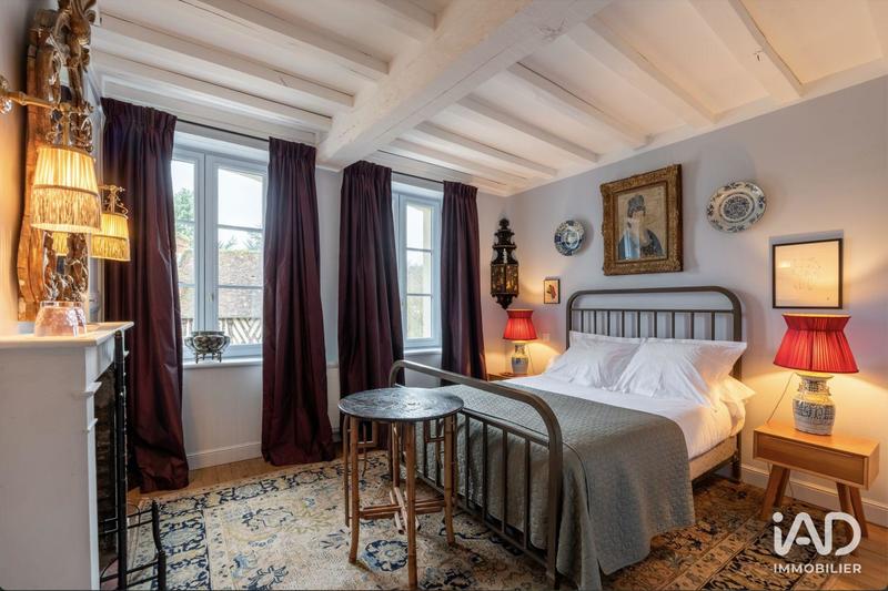 Maison - 180 m² - 4 pièces