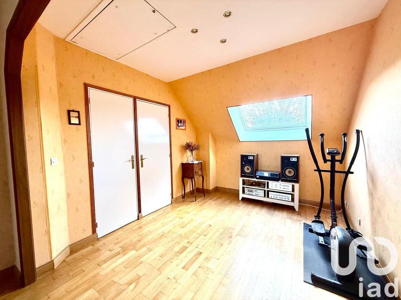 Maison - 165 m² - 8 pièces