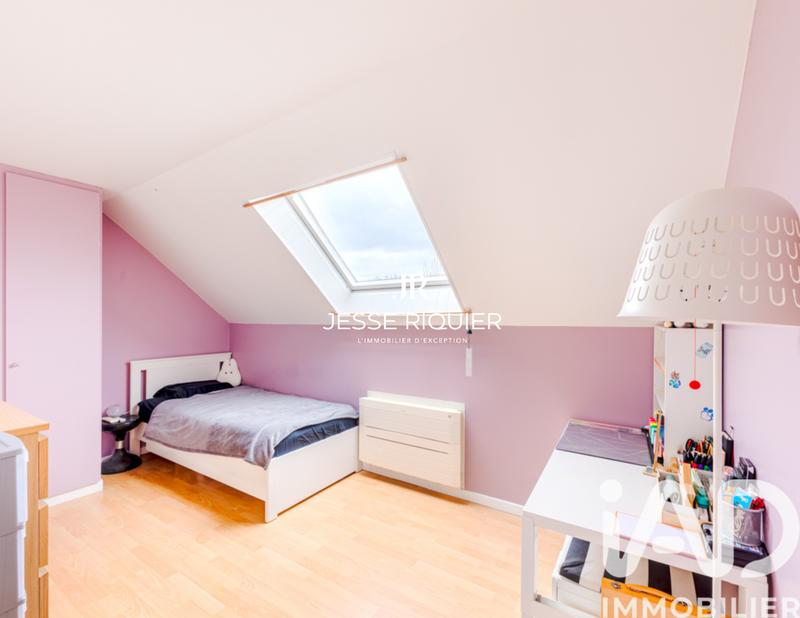 Maison - 131 m² - 6 pièces