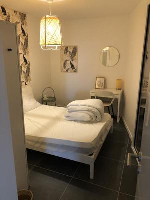 Chambre - 11 m² - 1 pièce