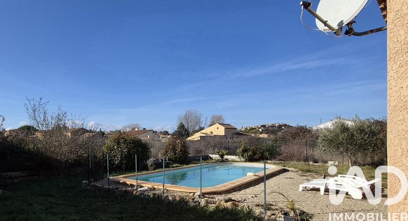 Maison - 96 m² - 5 pièces