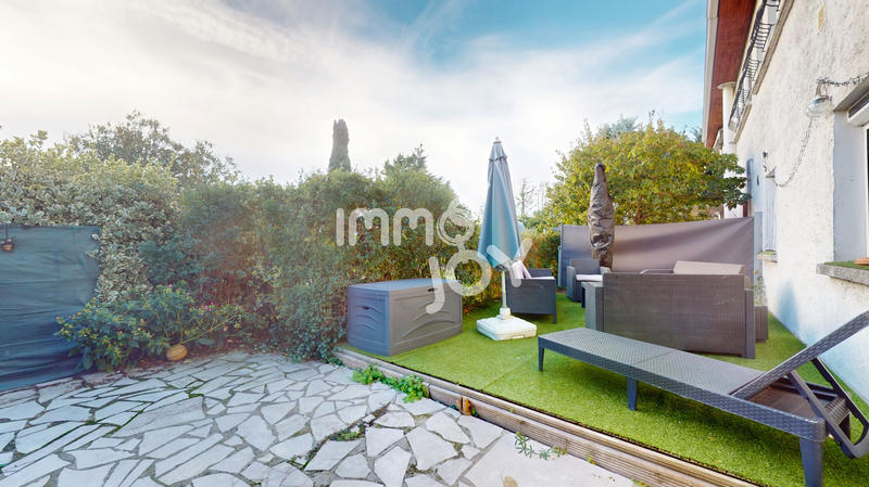 Maison - 100 m² - 4 pièces