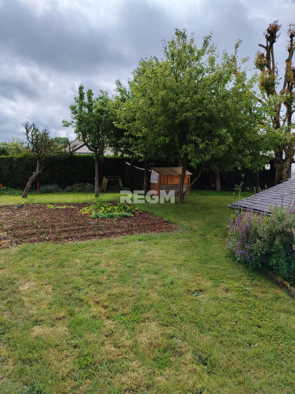 Maison - 137 m² - 7 pièces