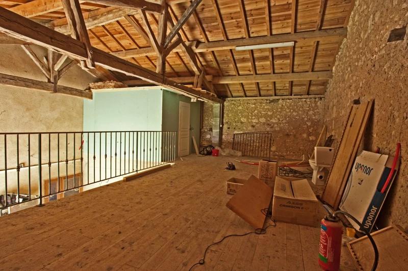 Maison - 171 m² - 7 pièces