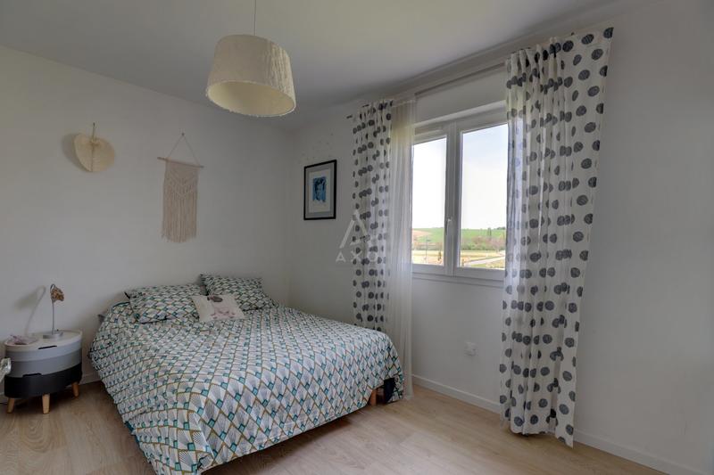 Maison - 174 m² - 7 pièces