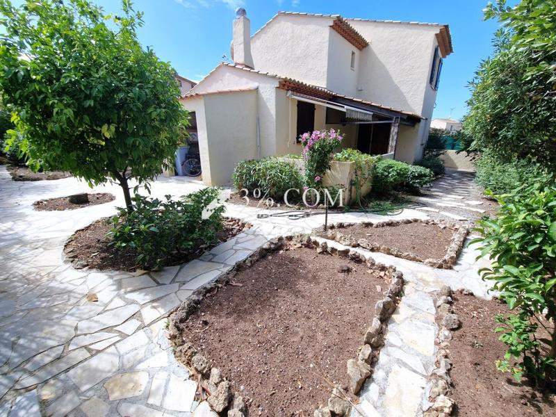 Villa - 96 m² - 5 pièces
