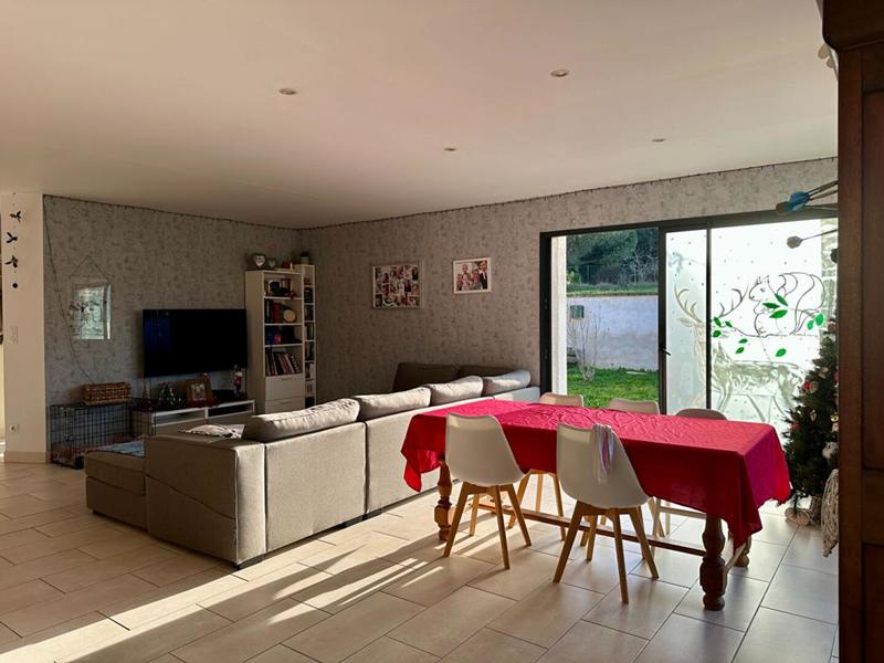 Maison - 160 m² - 5 pièces