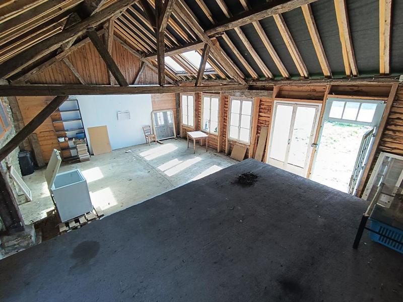 Moulin - 300 m² - 4 pièces