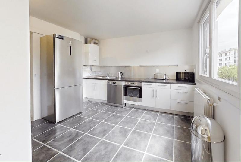 Appartement - 81 m² - 5 pièces