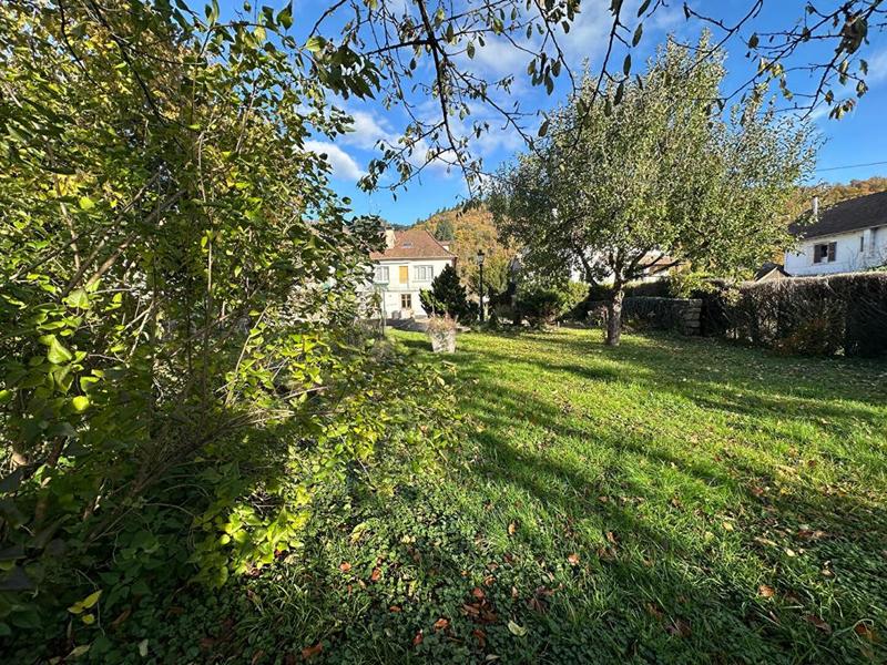 Propriété - 192 m² - 6 pièces