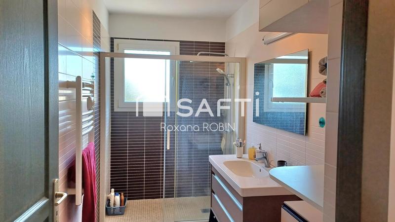 Appartement - 79 m² - 3 pièces