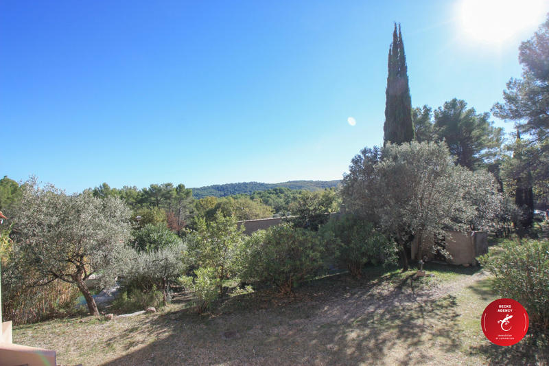 Villa - 96 m² - 5 pièces