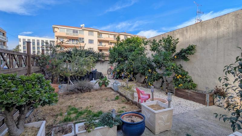 Appartement - 180 m² - 5 pièces