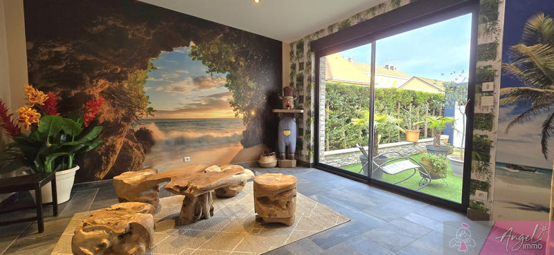 Maison - 90 m² - 5 pièces