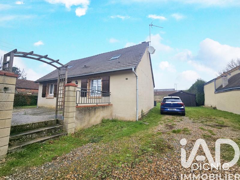 Maison - 95 m² - 5 pièces