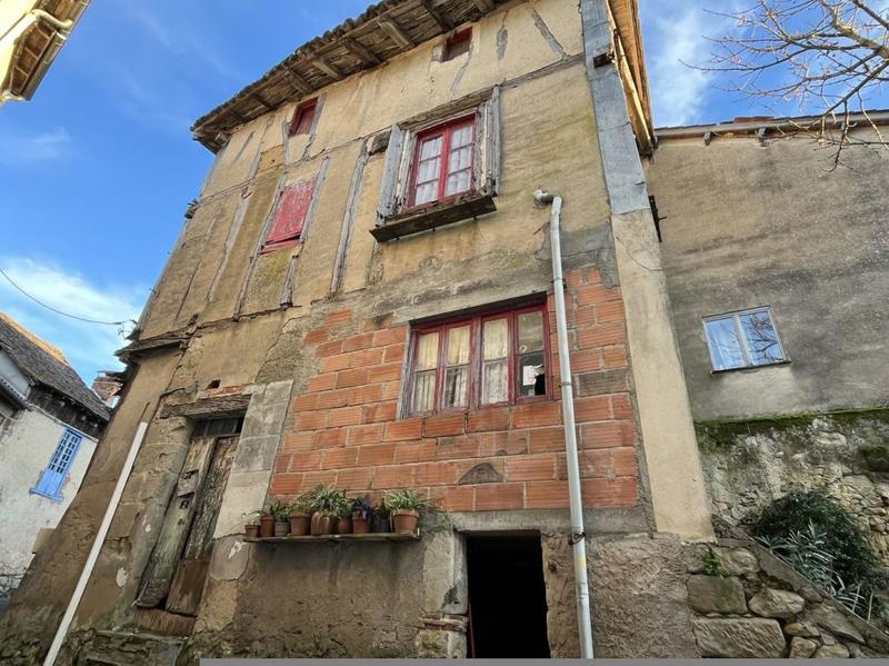 Maison de village - 110 m² - 3 pièces