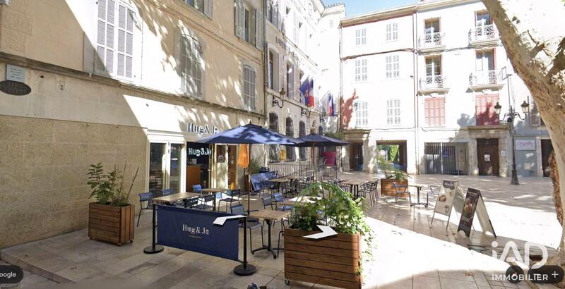 Local commercial - 126 m²