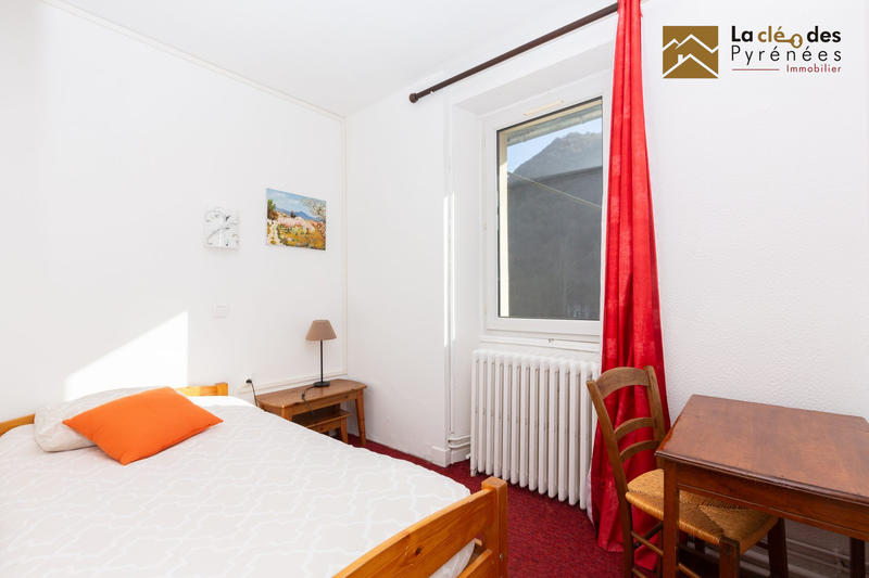 Fonds de commerce - 1 178 m²