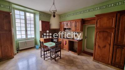 Maison - 160 m² - 6 pièces